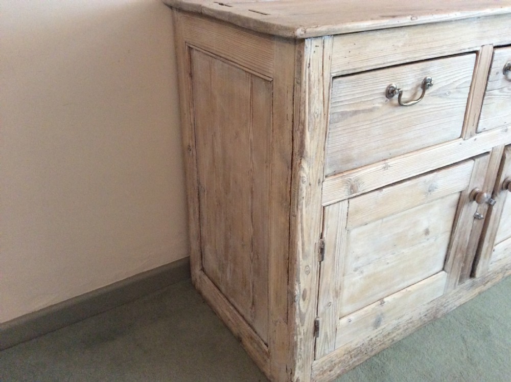 A Georgian pine dresser base View VII