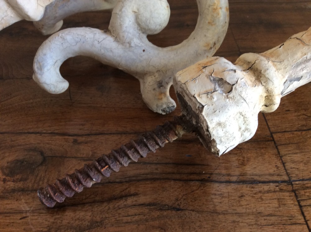 A pair of 19thC cast iron gate finials View II