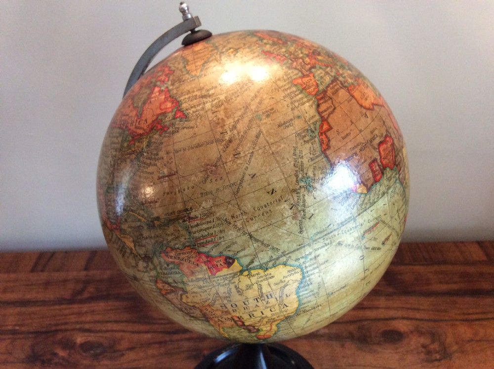 A very decorative Geographica 8'' globe View V