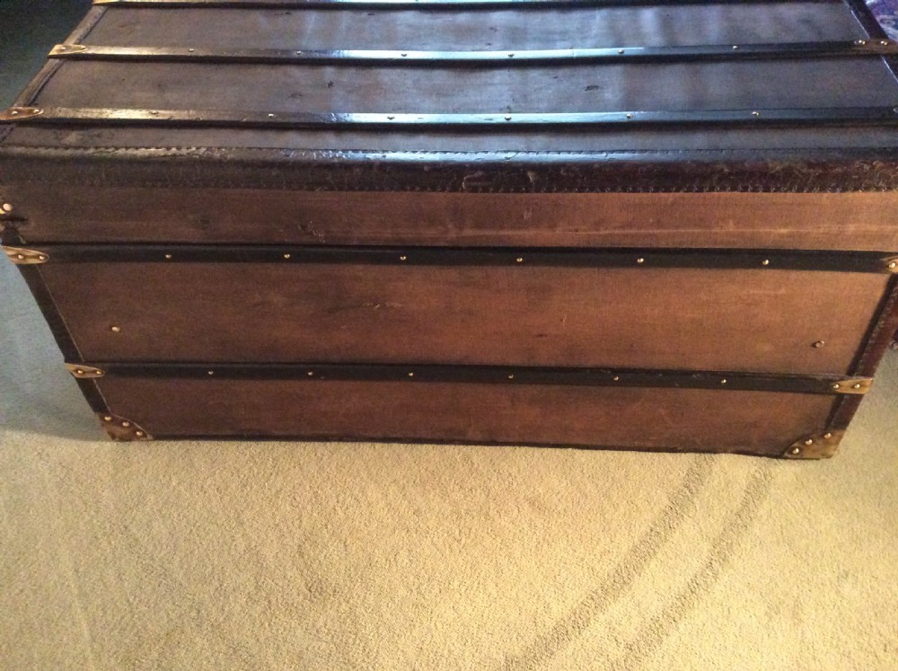 A large French travelling trunk View XI