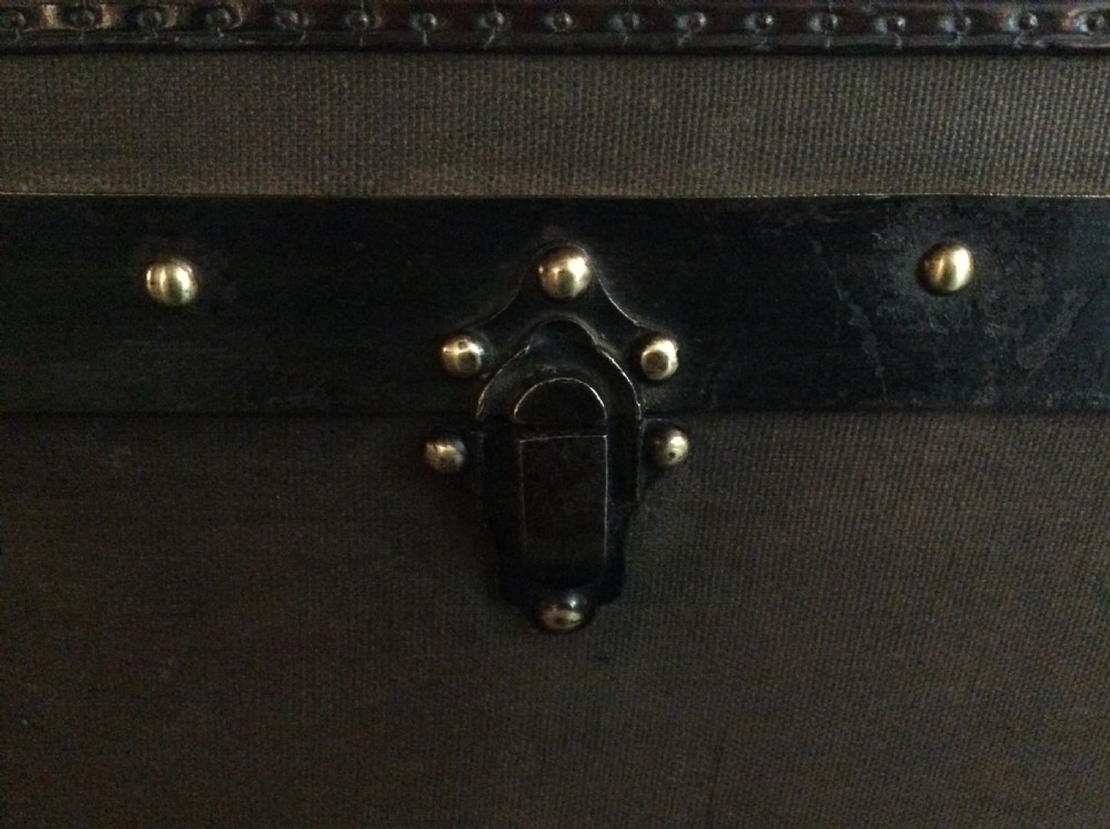 A large French travelling trunk View XII