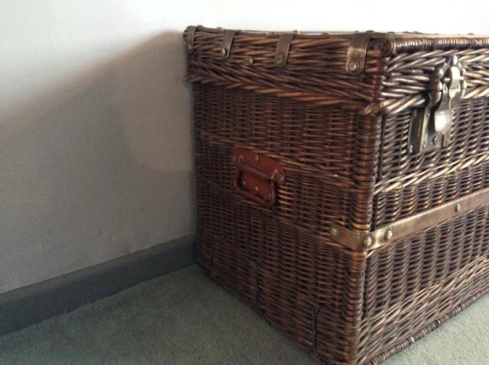 A French wicker and brass laundry basket View V