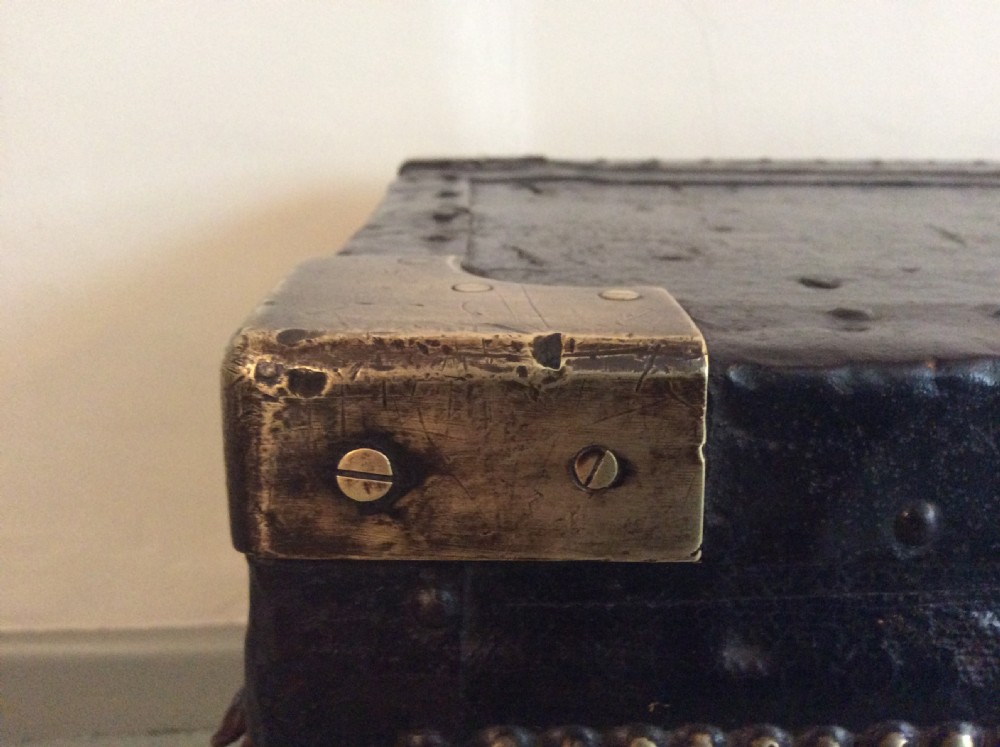 A 19thC military campaign trunk View IV