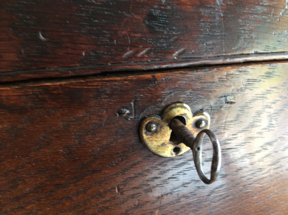 A Georgian apothecary box with lockable drawers View II