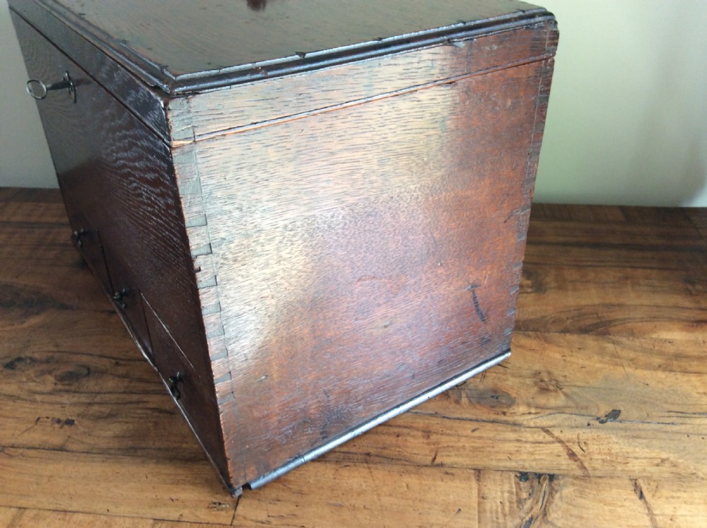 A Georgian apothecary box with lockable drawers View XI