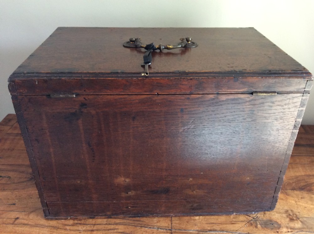 A Georgian apothecary box with lockable drawers View XIII