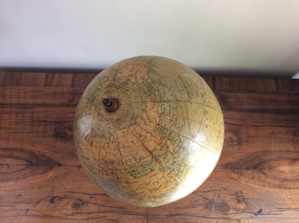 An 8 inch Philips 'Challenge' globe View IX