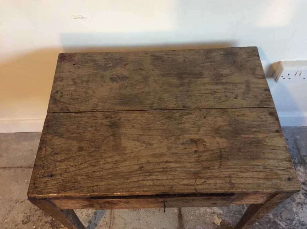 A rustic French lamp table View X