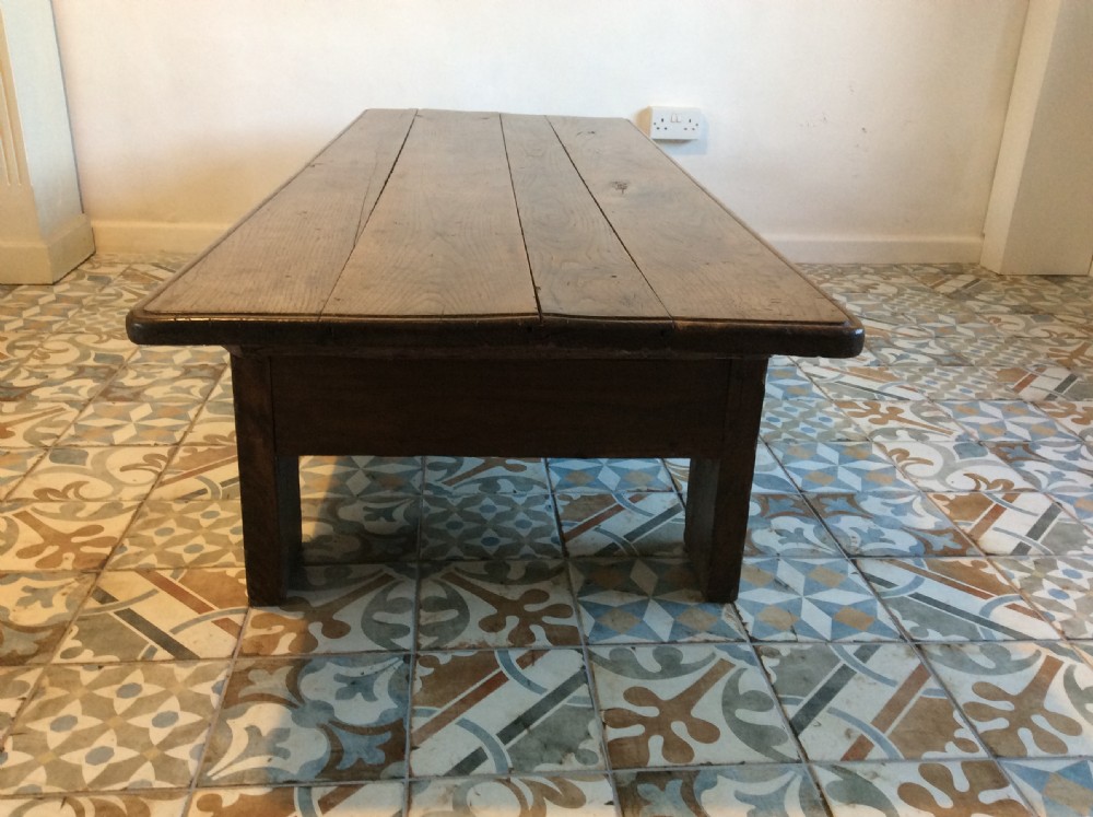 A large French farmhouse coffee table View V