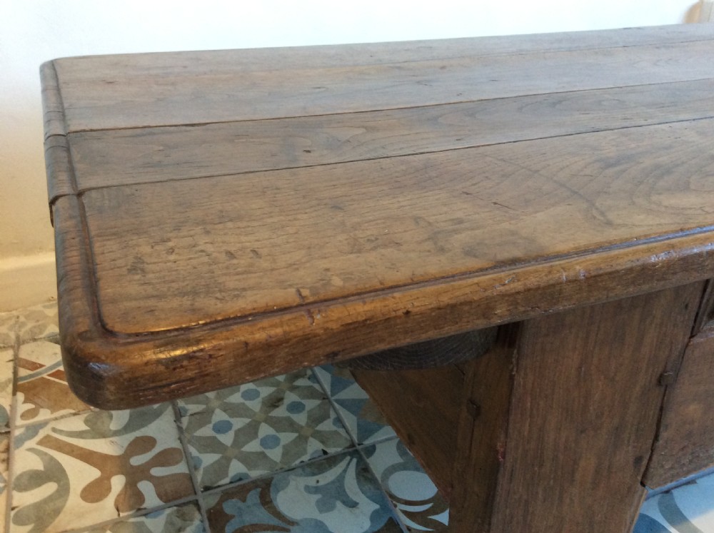 A large French farmhouse coffee table View XI