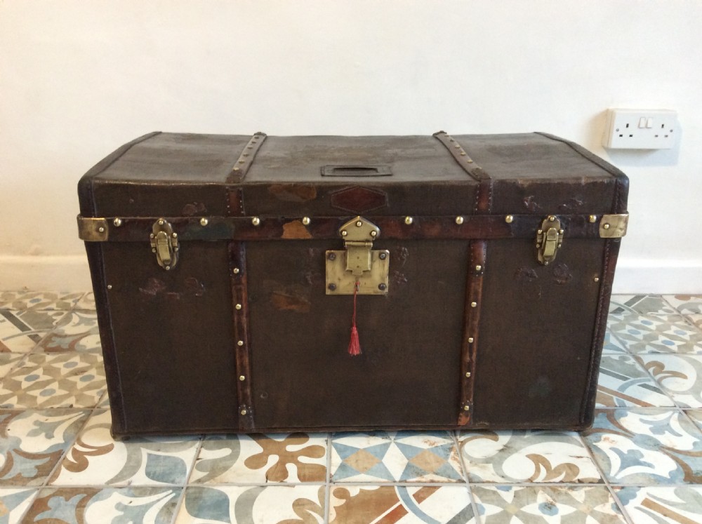 A late 19thC French travelling trunk