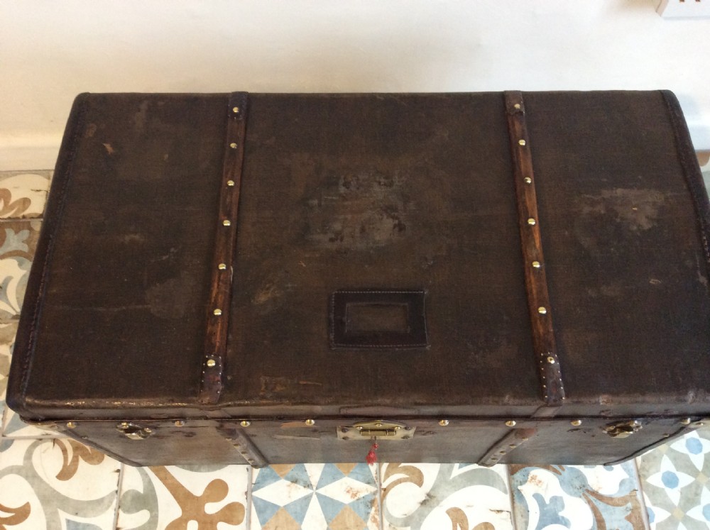 A late 19thC French travelling trunk View XI