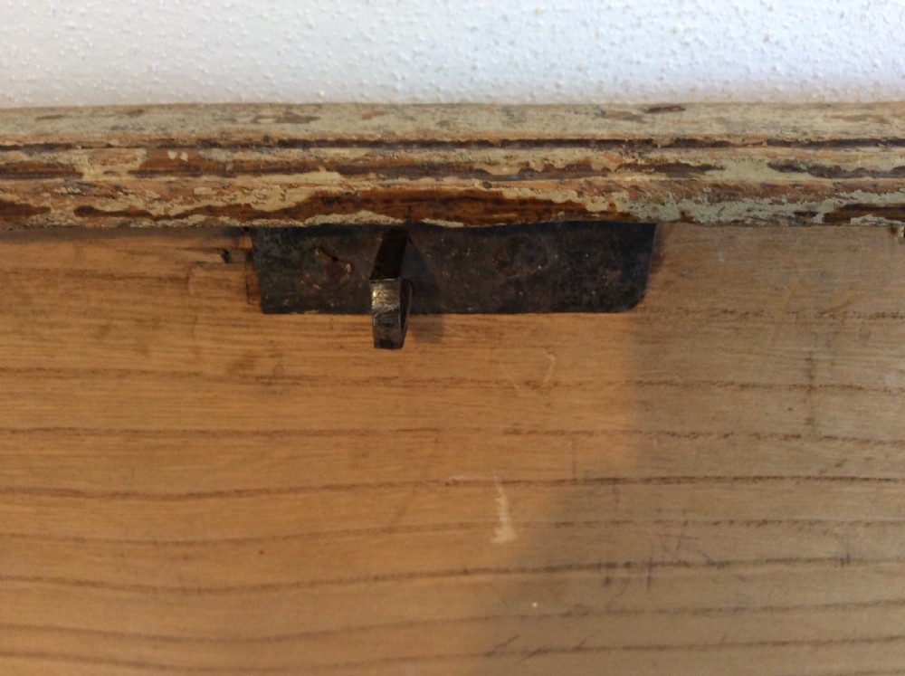 A Georgian painted elm trunk View XI