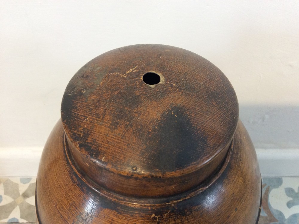 A large19thC crested toleware tea canister View III