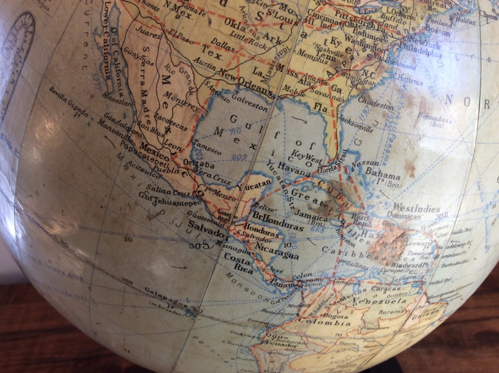 A 1930's Philips globe View VI