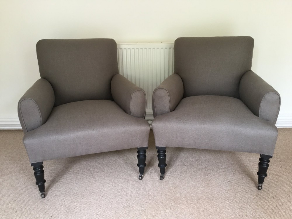 A pair of French armchairs View II