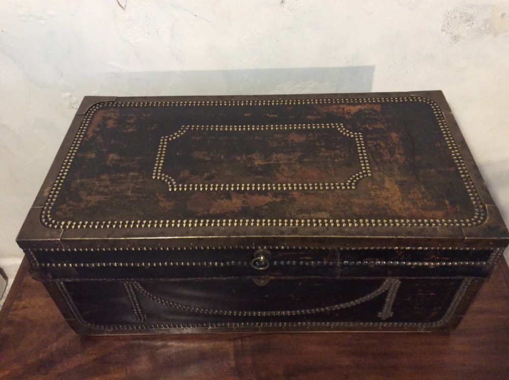 A Regency camphor campaign trunk View II