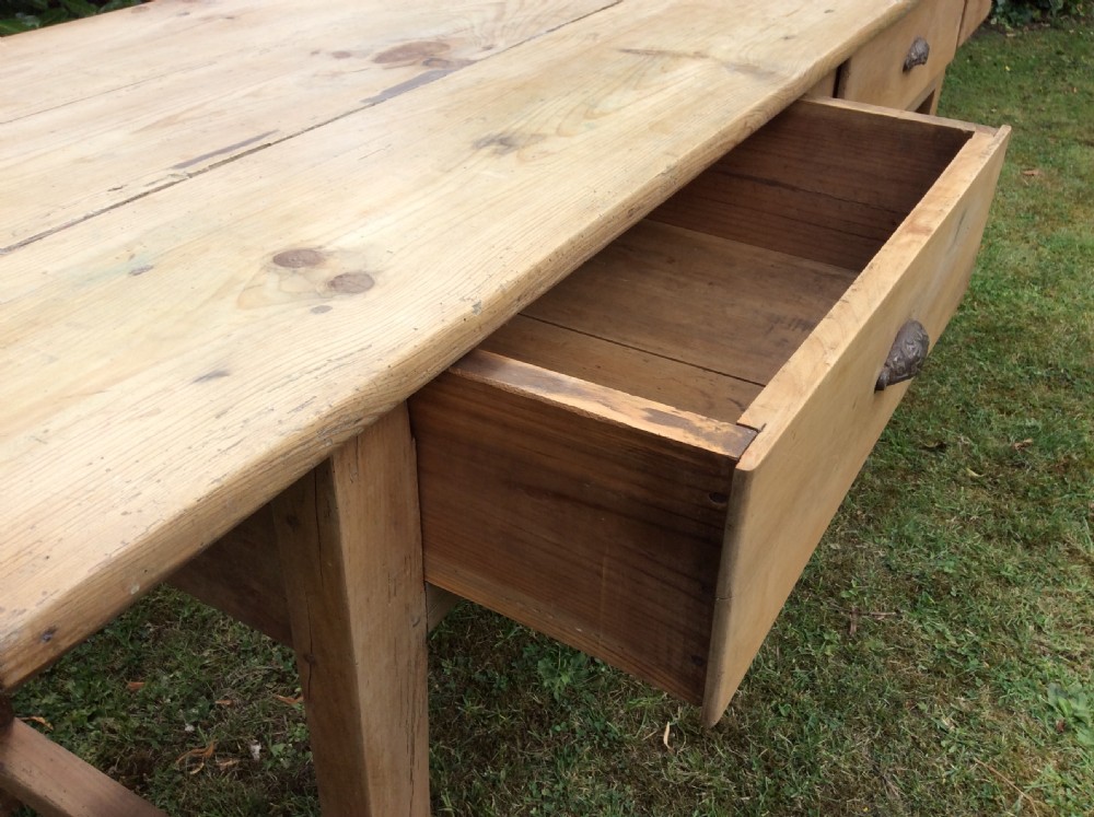 A French cherry & pine kitchen prep table View V