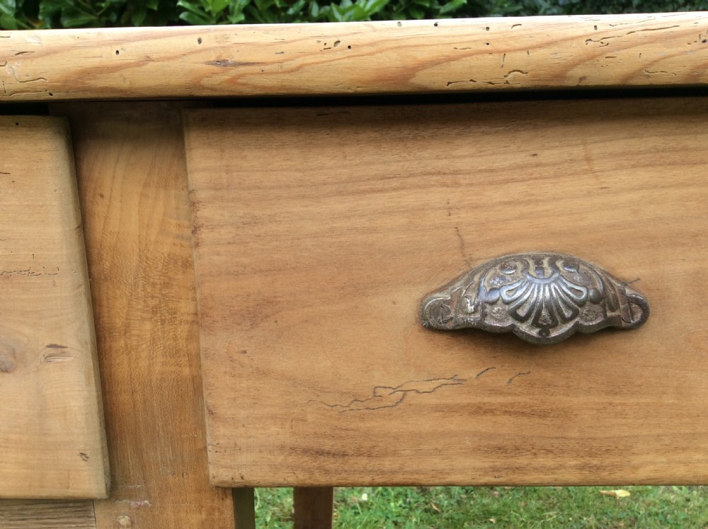 A French cherry & pine kitchen prep table View VI