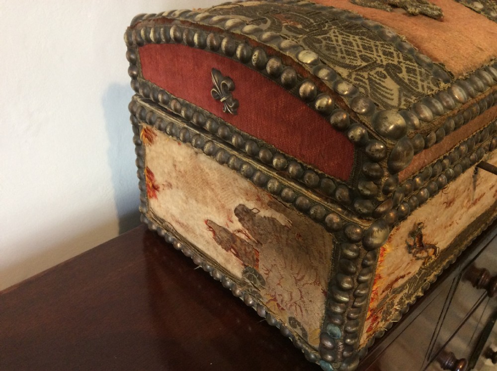 An antique French jewel box View VI