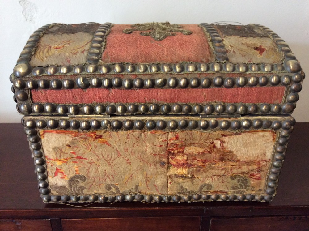 An antique French jewel box View VIII