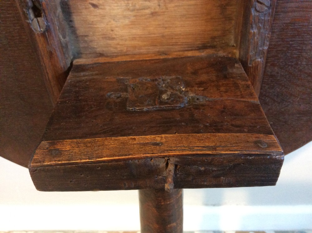 An 18thC oak & elm tripod wine table View VI