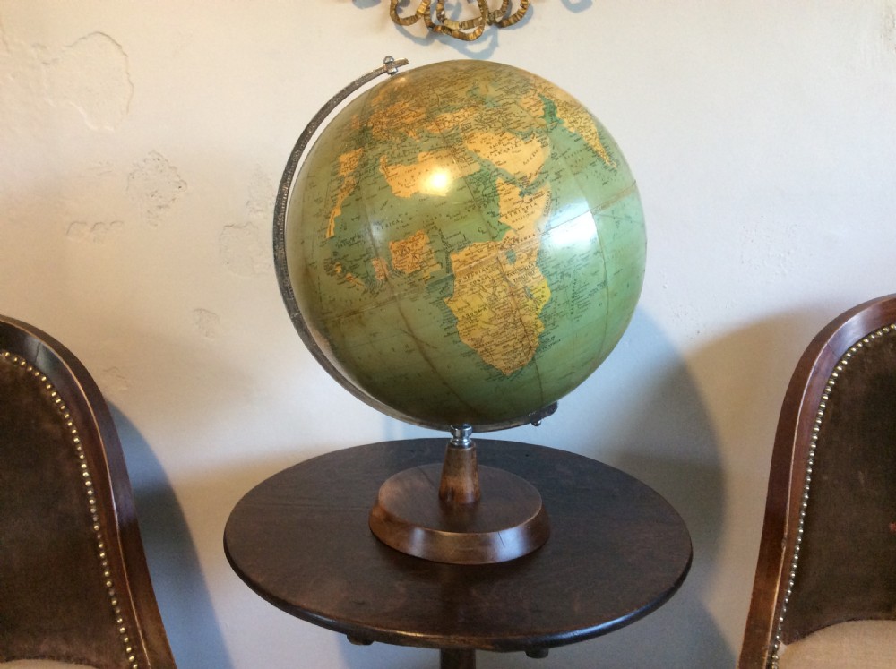 A Philips pre 1935 Globe