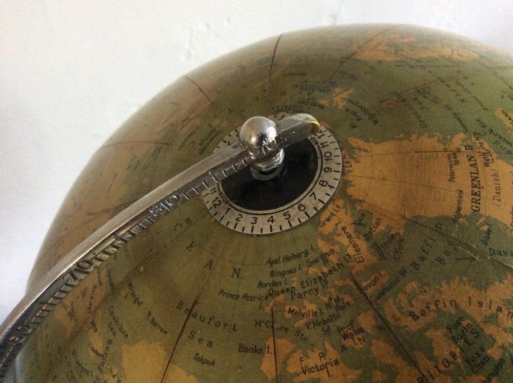 A Philips pre 1935 Globe View VI
