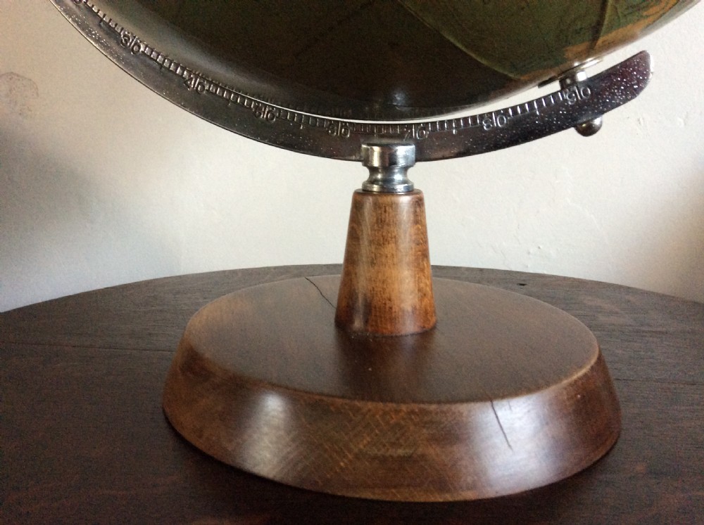 A Philips pre 1935 Globe View VII