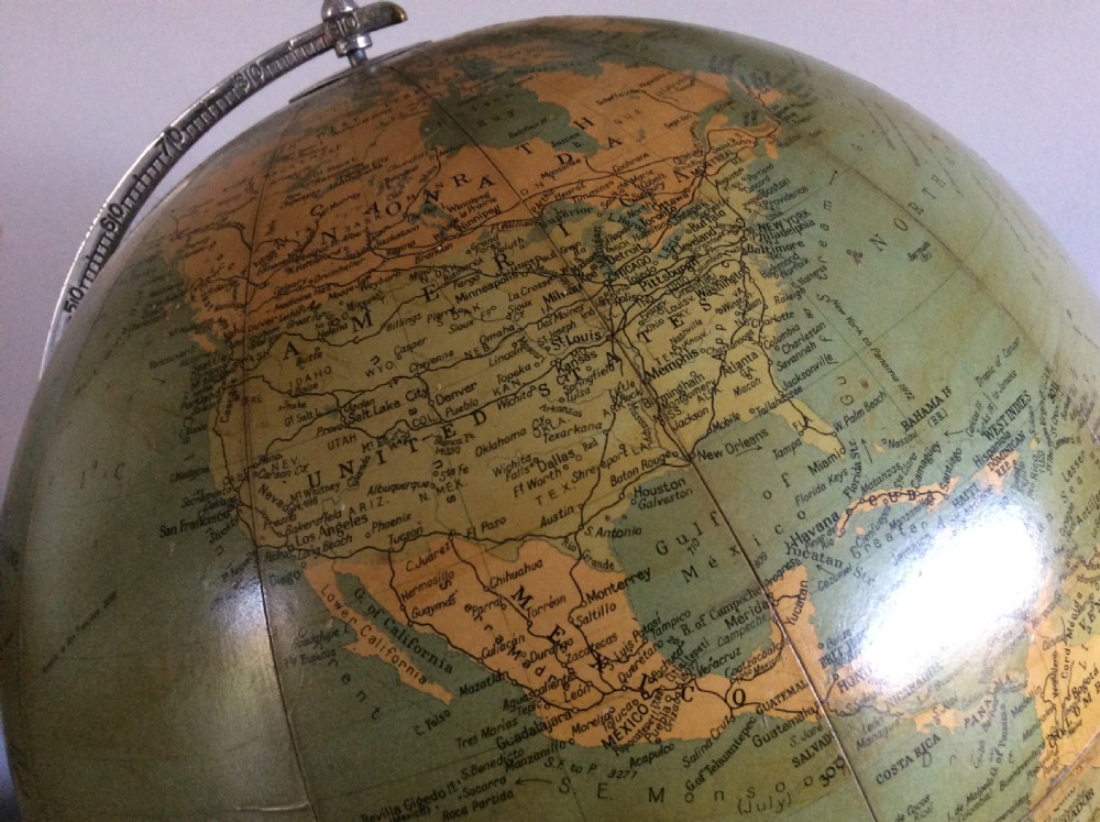 A Philips pre 1935 Globe View XII