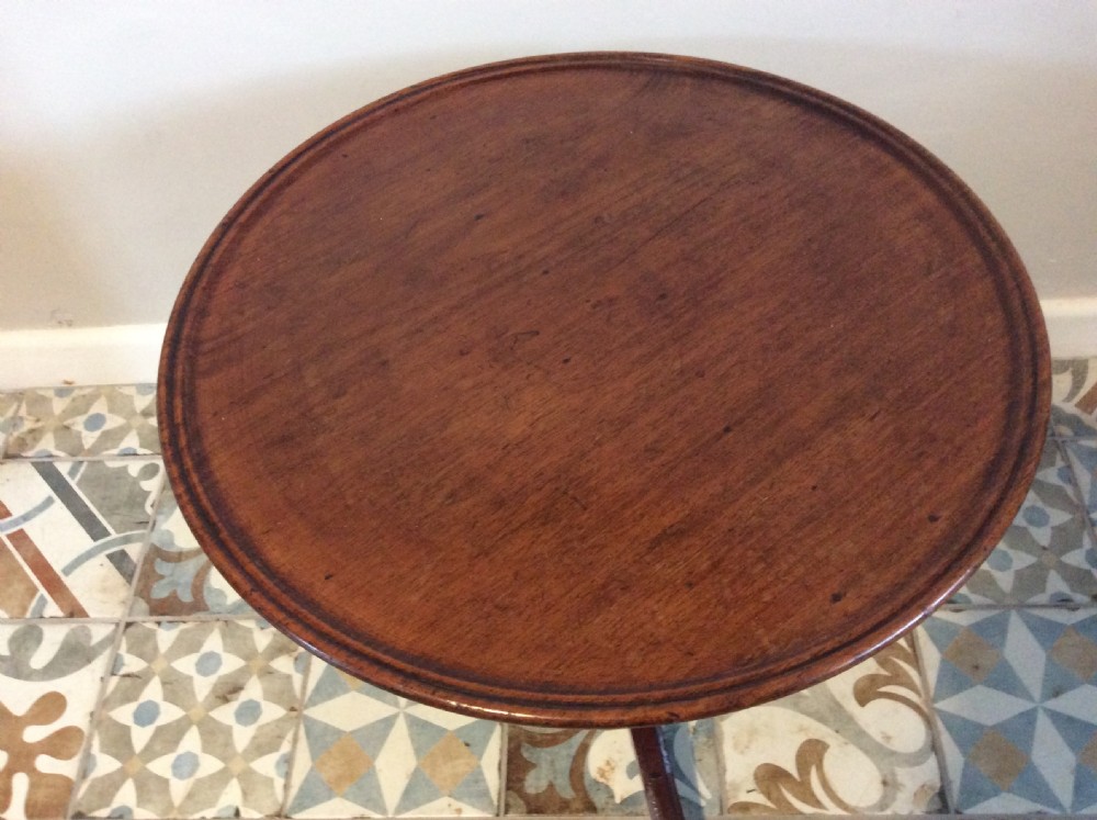 A 19thC low dish top tripod table View IV