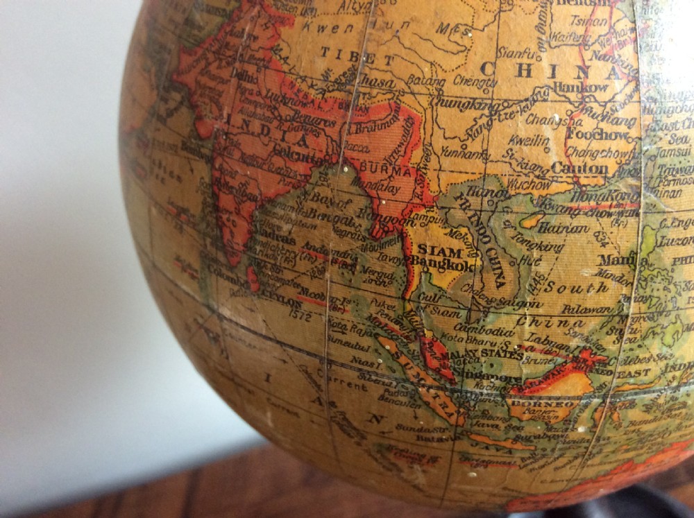An untouched Geographia 6'' globe View V