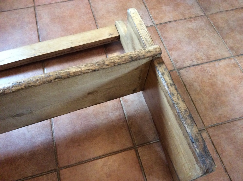 A rustic Victorian hall bench View XVI