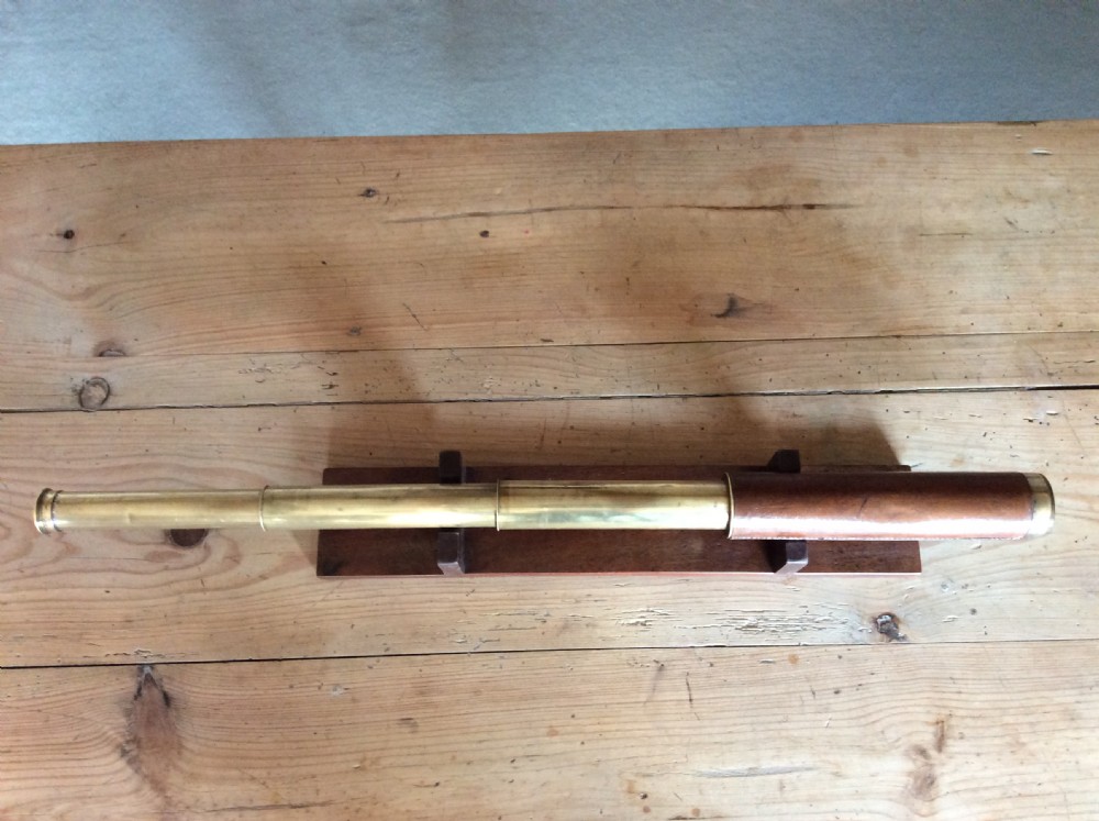 An early 19thC London made telescope View XI