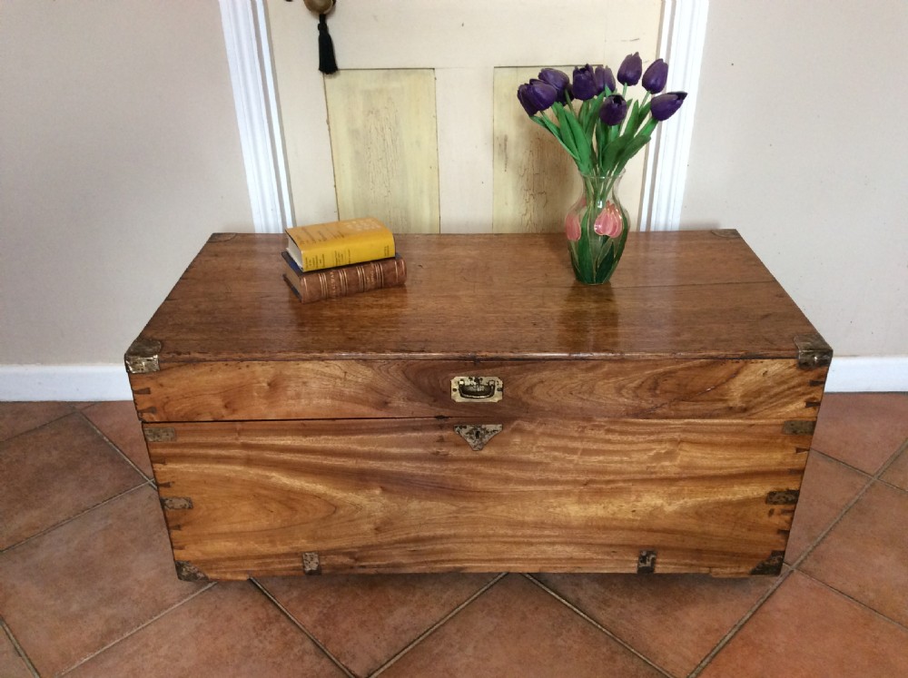 A camphor campaign trunk View III