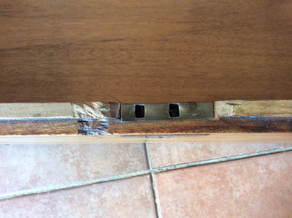 A camphor campaign trunk View XI