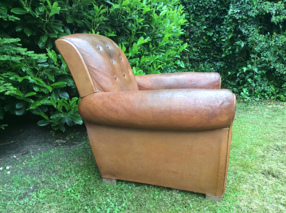 A French leather club chair View III