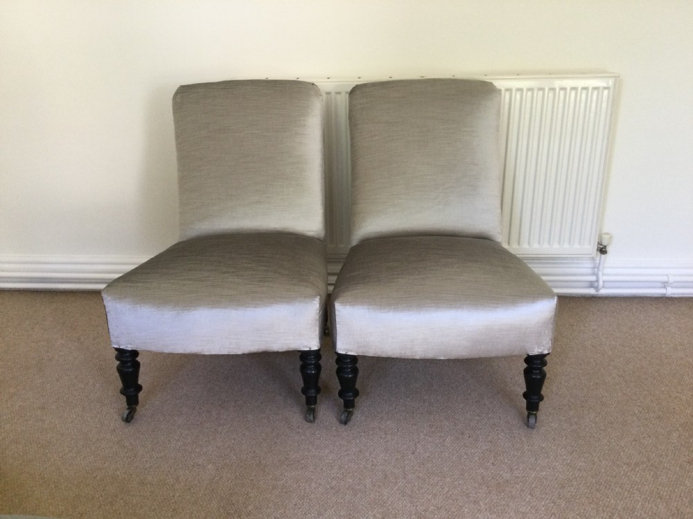 A pair of French slipper side chairs View III