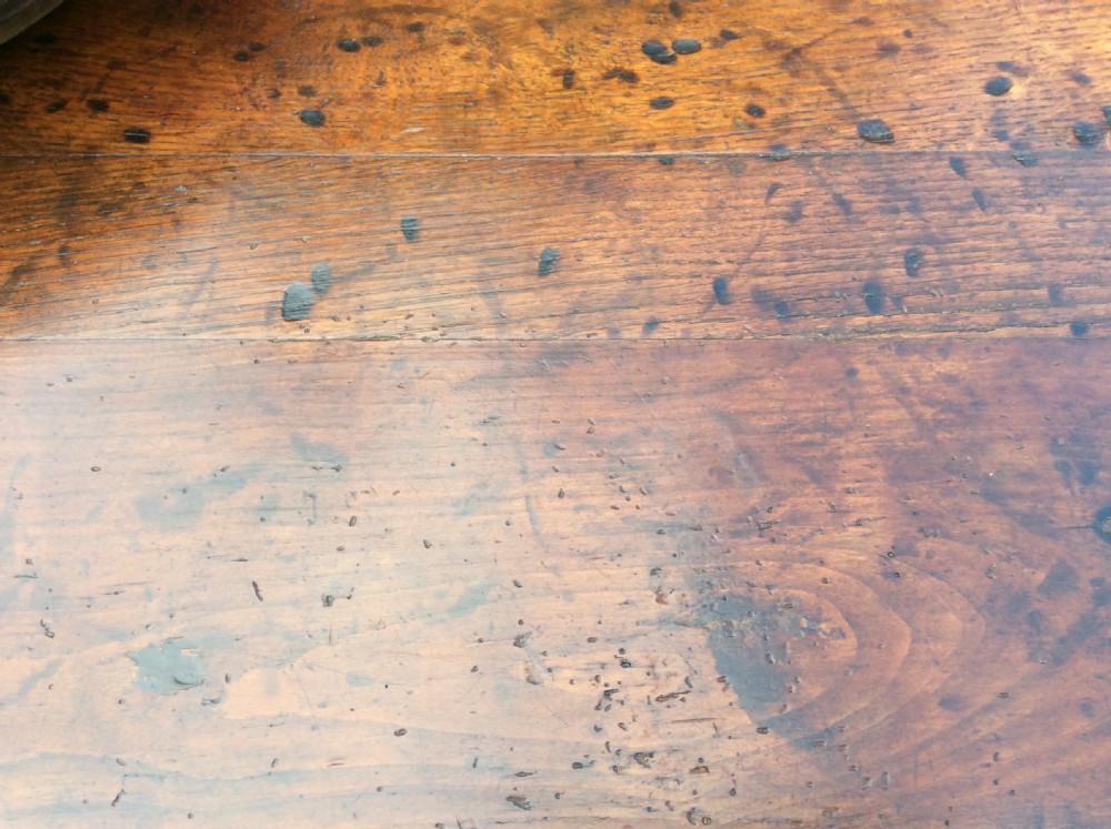 A superb French farmhouse table View IX