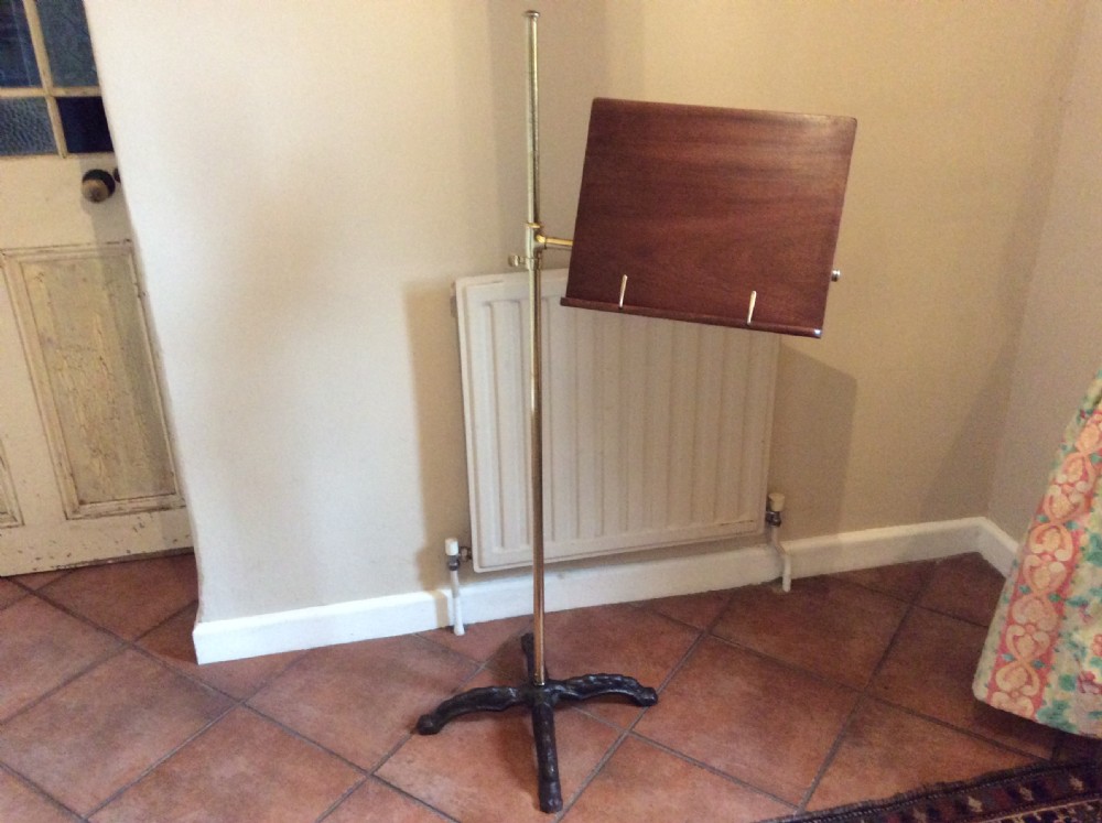 A good 19thC music stand View II
