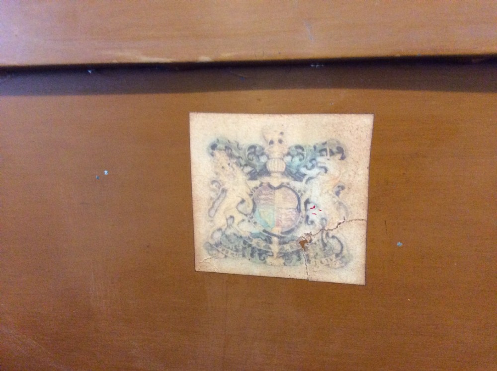 A toleware bedside trunk View X
