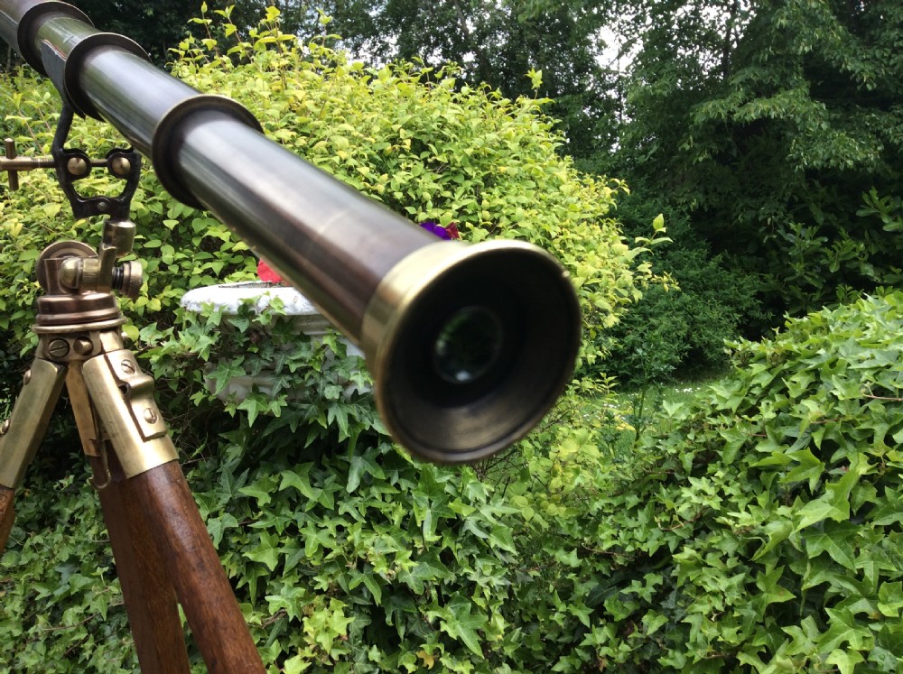 A Broadhurst Clarkson stalking telescope View IV