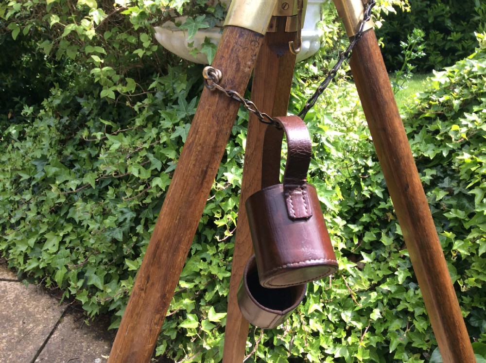 A Broadhurst Clarkson stalking telescope View XI