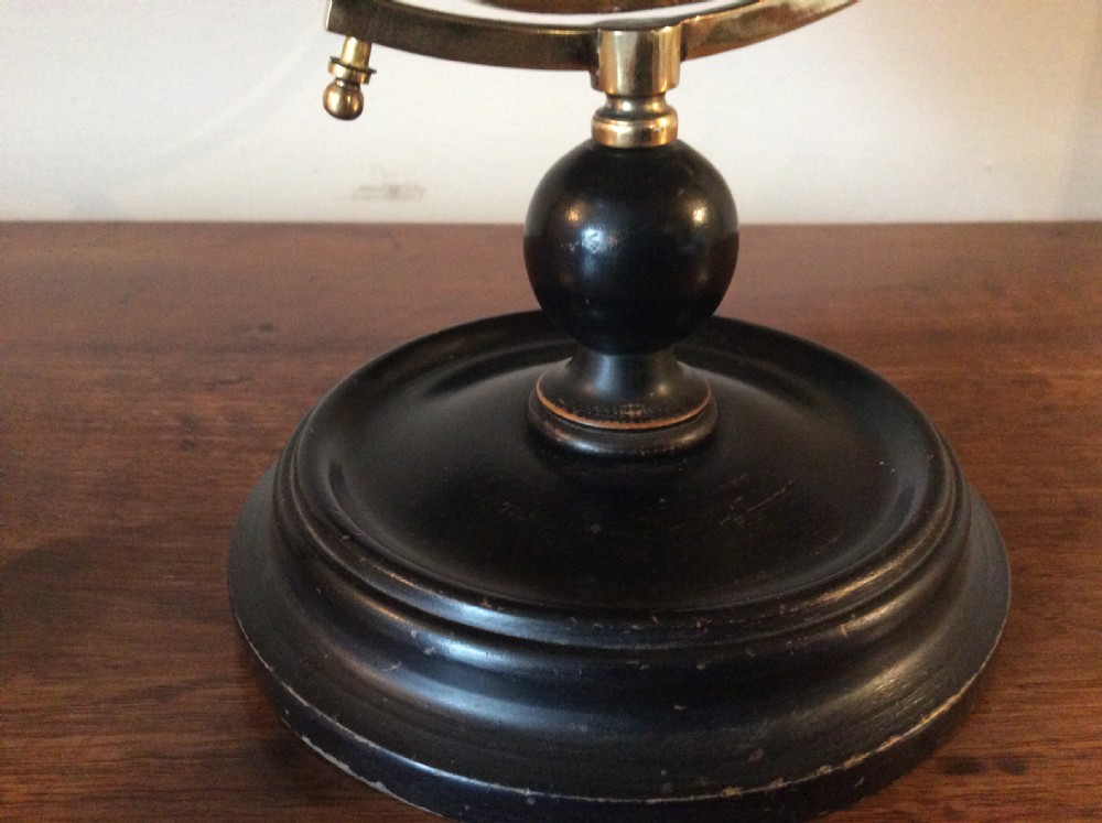 A 1930's Philips 8 inch Globe View V