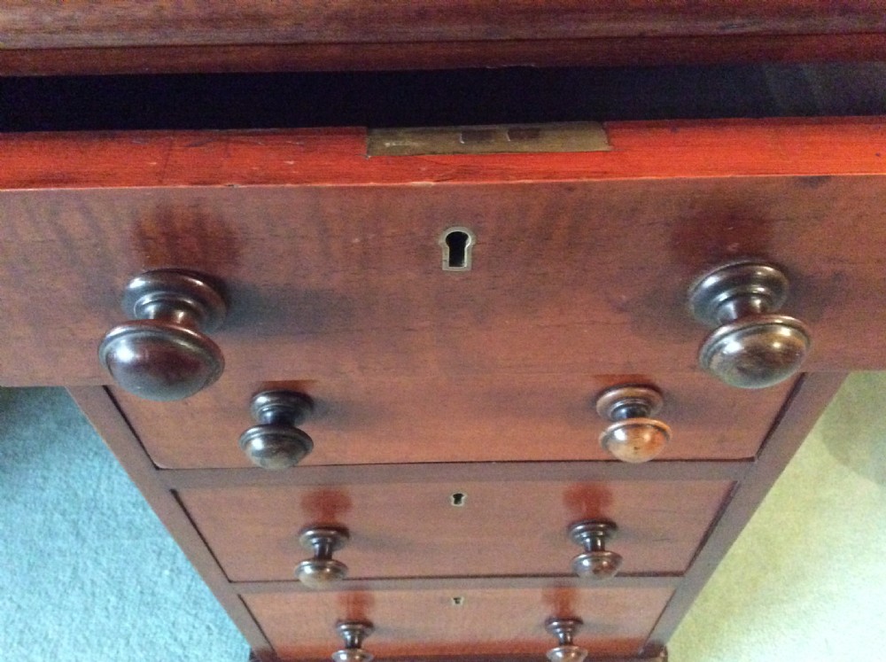 A Victorian (135 cm wide) pedestal desk View XII