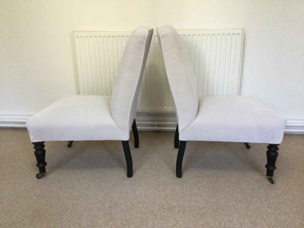 A pair of Napoleon III slipper chairs View III