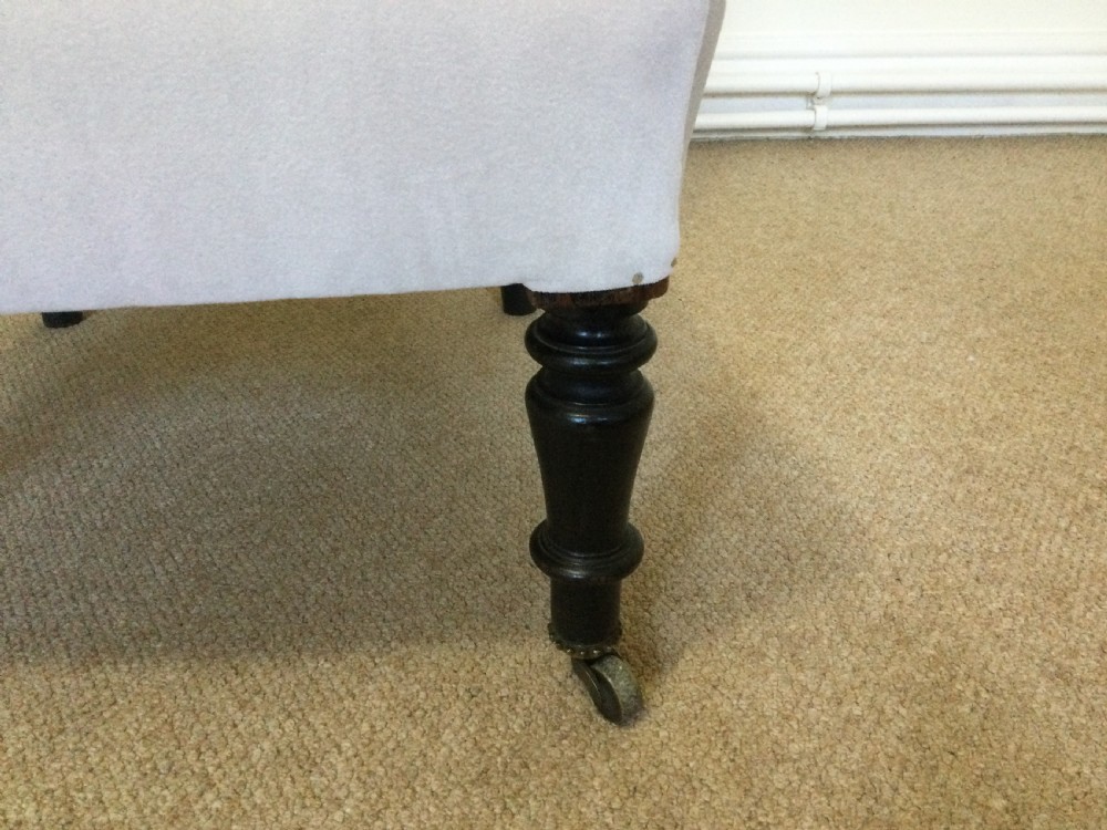 A pair of Napoleon III slipper chairs View V