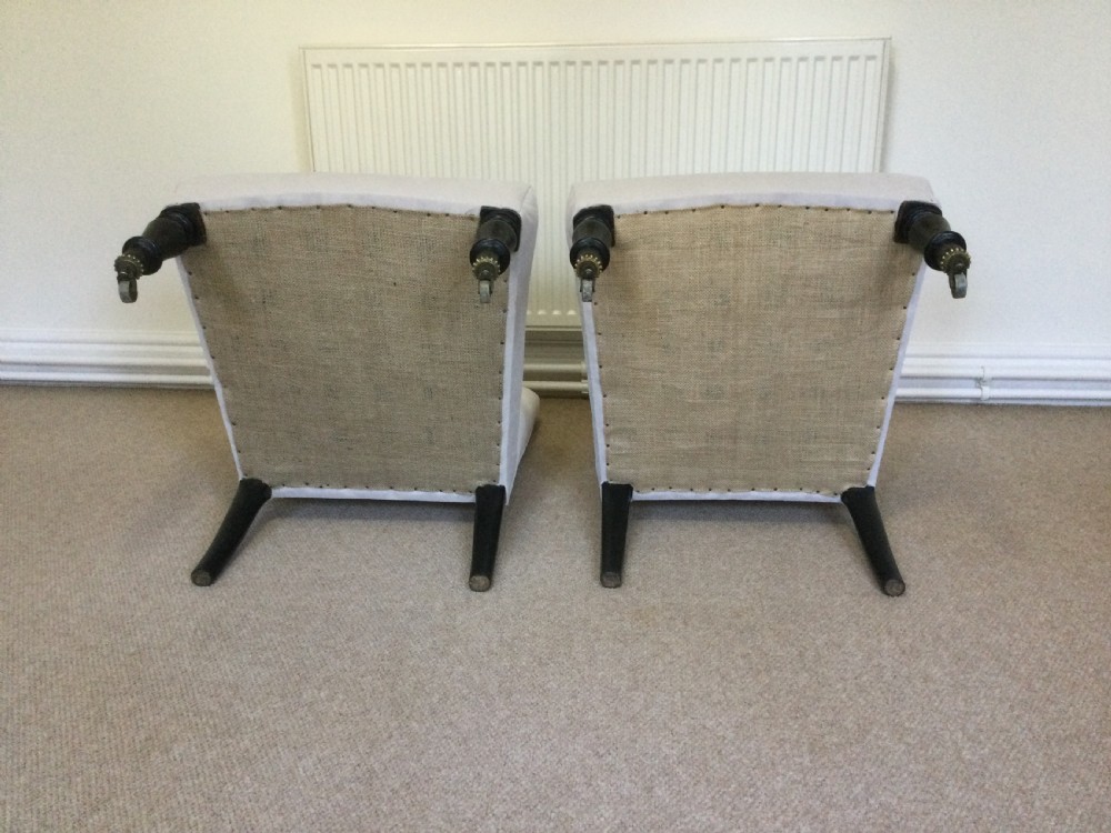 A pair of Napoleon III slipper chairs View VI