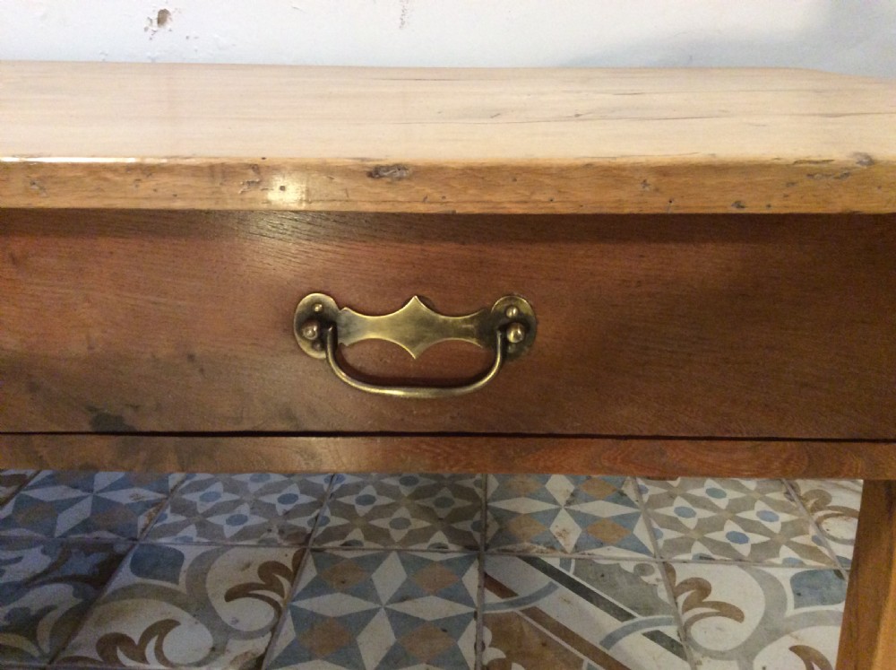 A French farmhouse coffee table View IV
