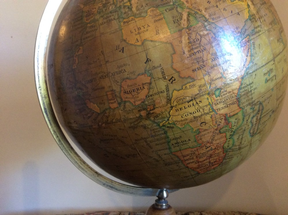 A 10'' terrestrial globe View IV